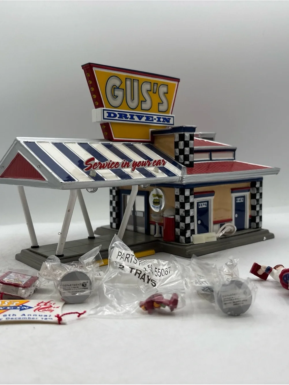 Department 56 2001 Vintage Original Snow Village Gus’s Drive-In Set Of 7 55067